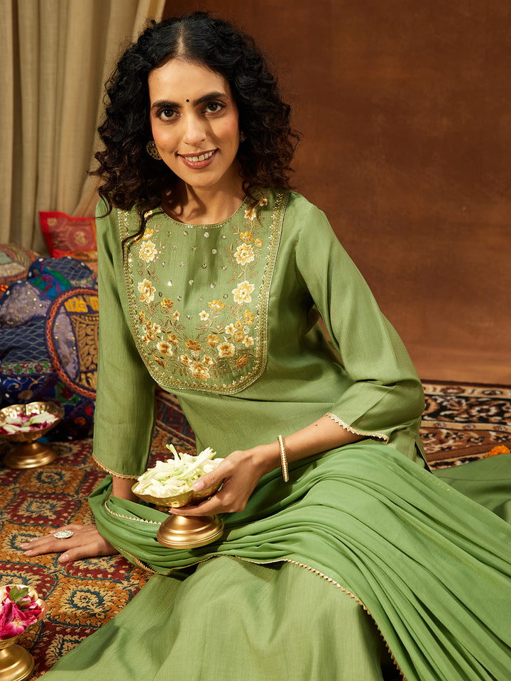 Green Silk Blend Yoke Embroidery 3-Piece Kurta Set
