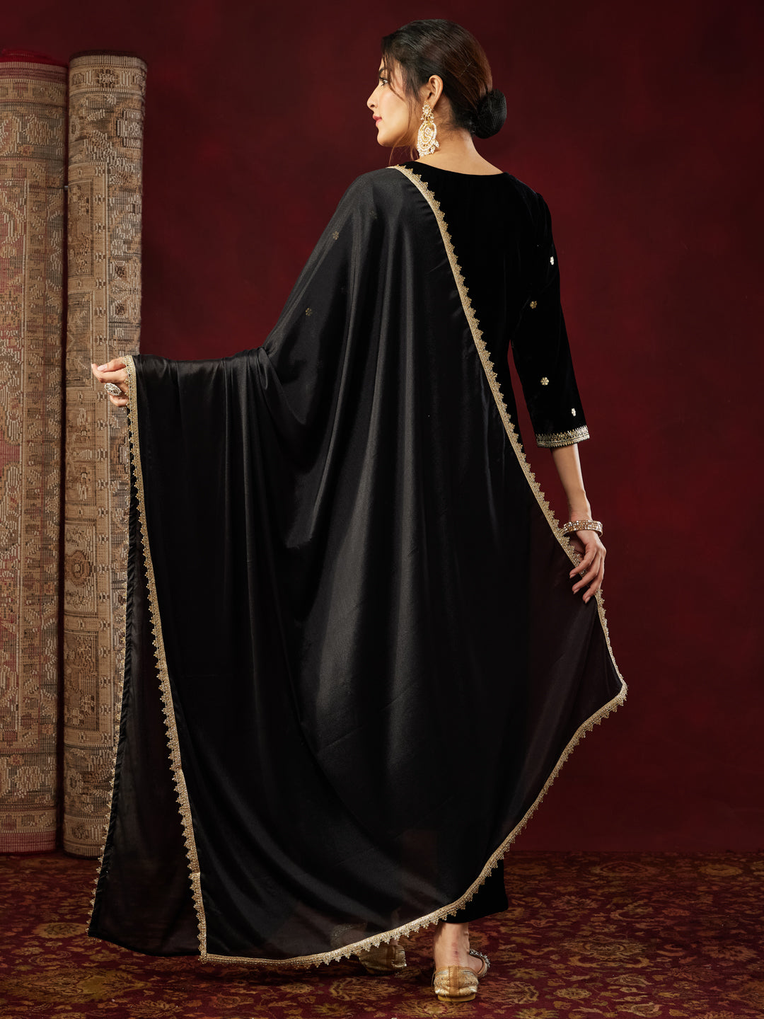 Black Velvet Foil Print 3-Piece Kurta Set