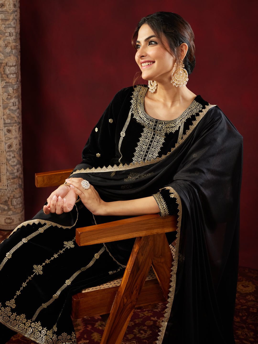 Black Velvet Foil Print 3-Piece Kurta Set