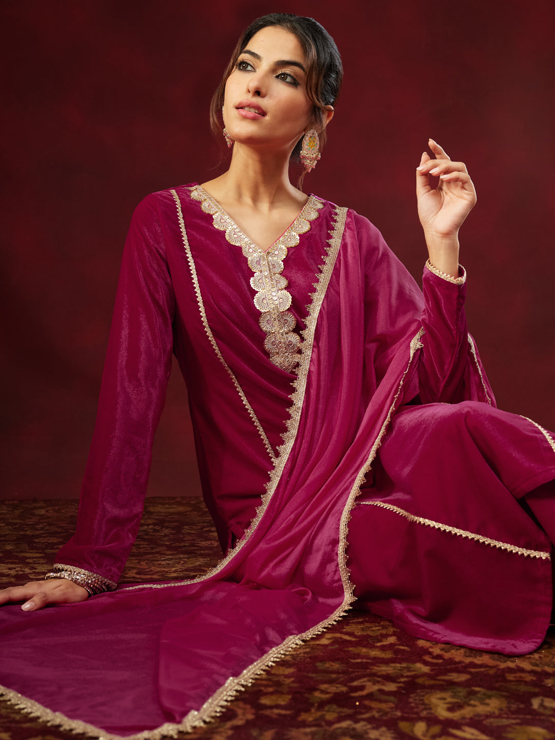 Pink Velvet Embellished 3-Piece Kurta Set