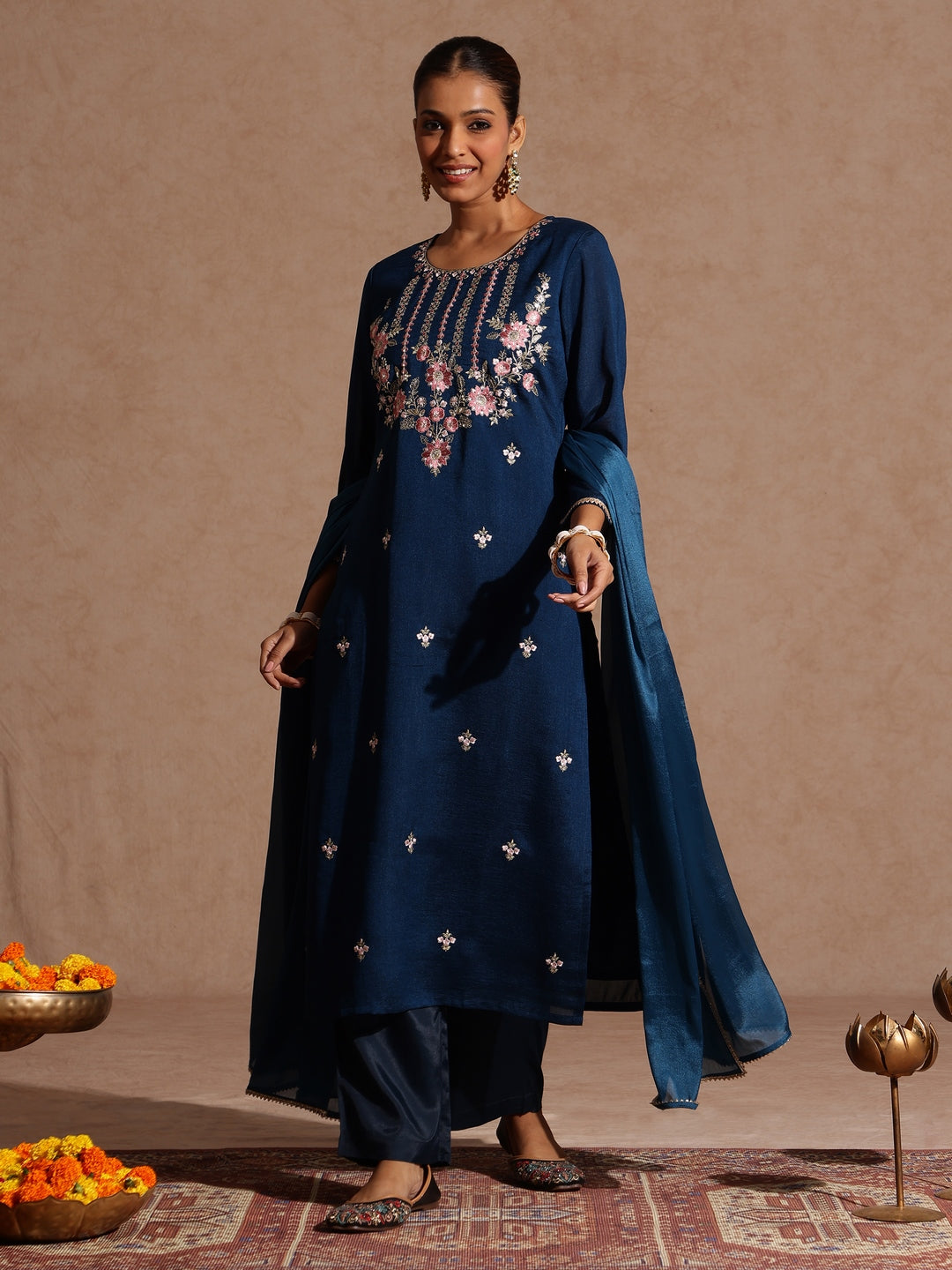 Teal Silk Blend Embroidered 3-Piece Kurta Set