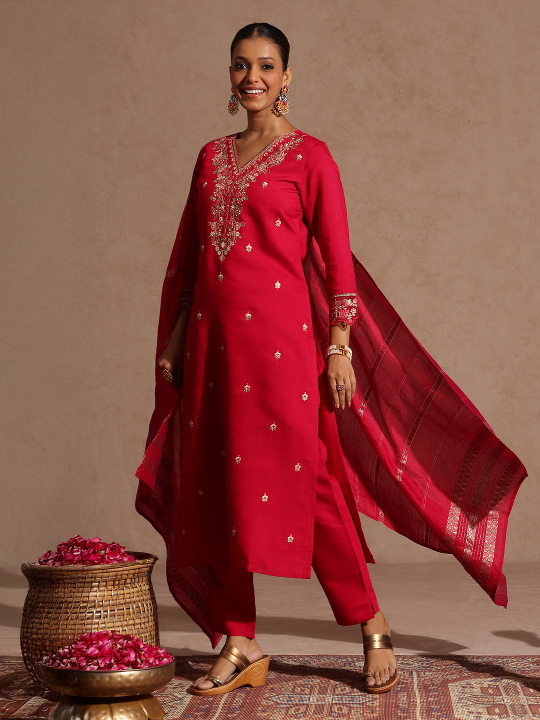 Pink Silk Blend Embroidered 3-Piece Kurta Set