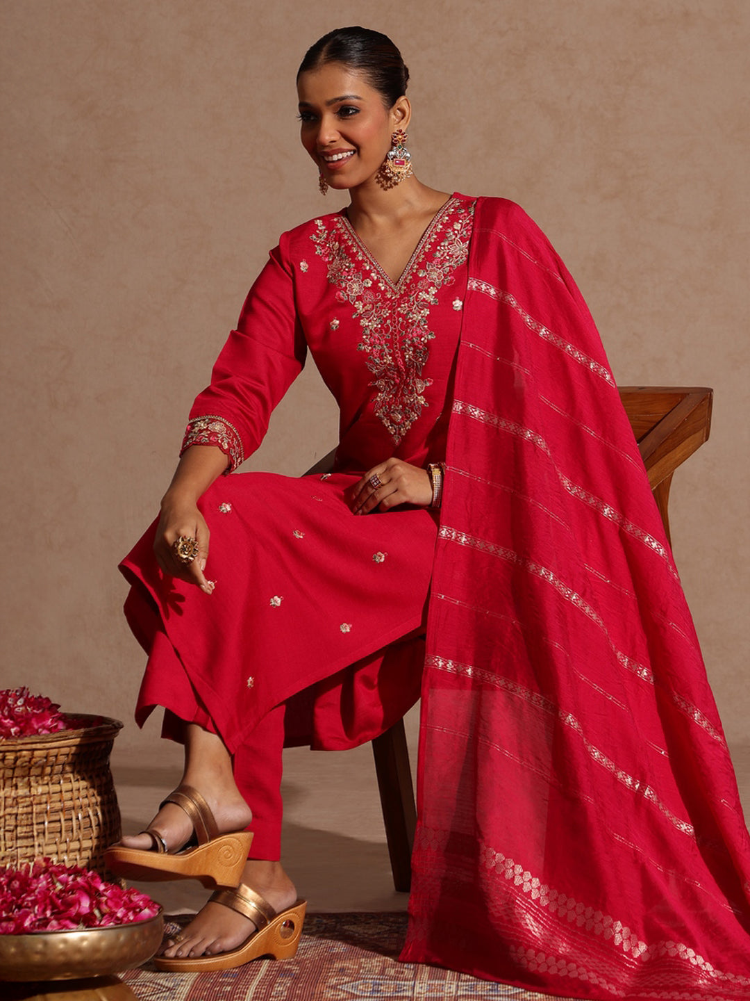 Pink Silk Blend Embroidered 3-Piece Kurta Set