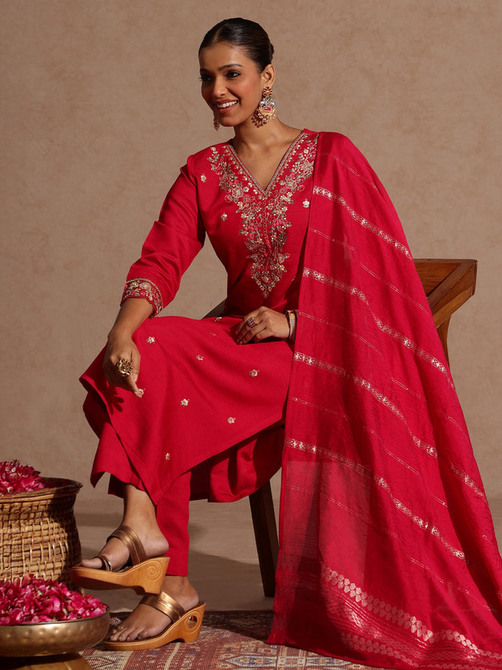 Pink Silk Blend Embroidered 3-Piece Kurta Set