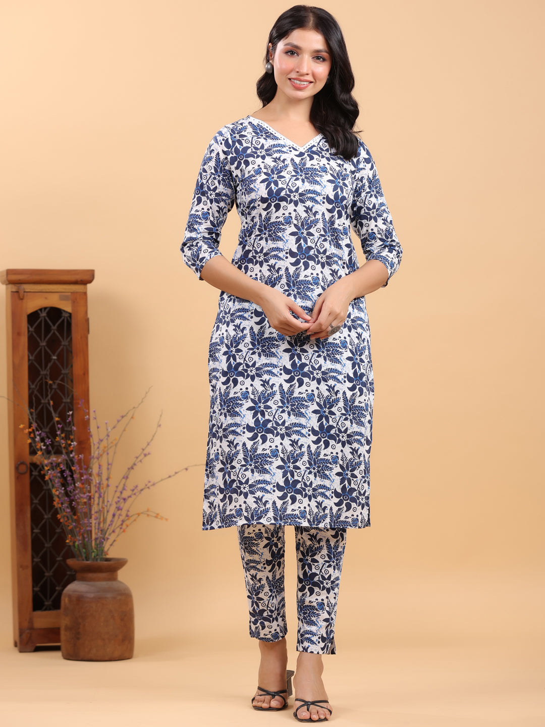 White Cotton Navy Floral Straight Kurta Set