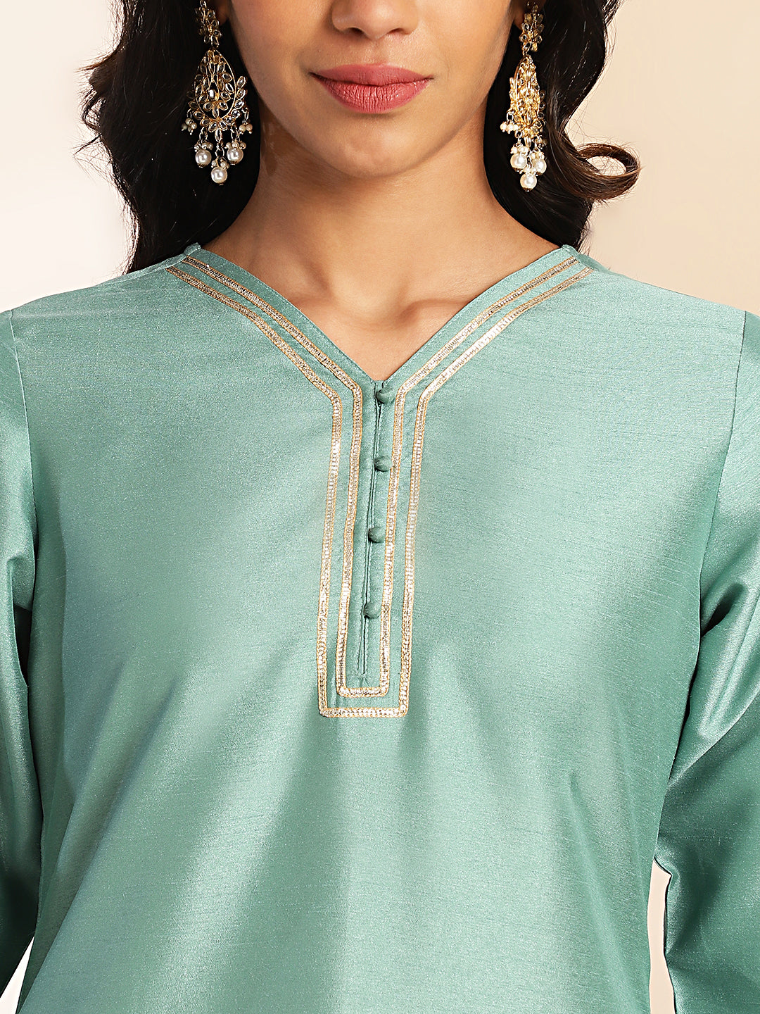 ZERESOUQ-Sage-Green-Crepe-Silk-V-Neck-2-Piece-Kurta-Set