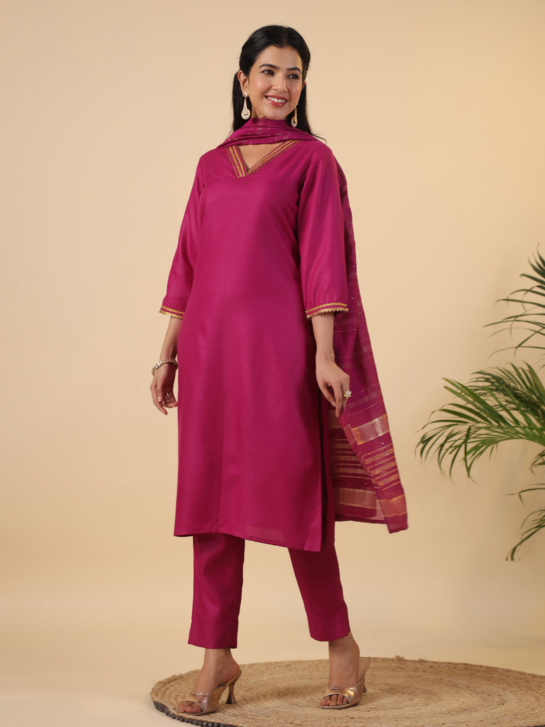 Magenta Cotton Blend Straight Solid 3-Piece Kurta Set