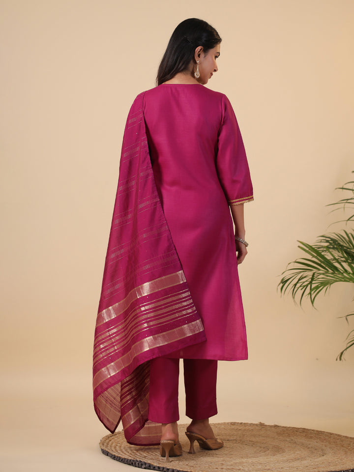 Magenta Cotton Blend Straight Solid 3-Piece Kurta Set