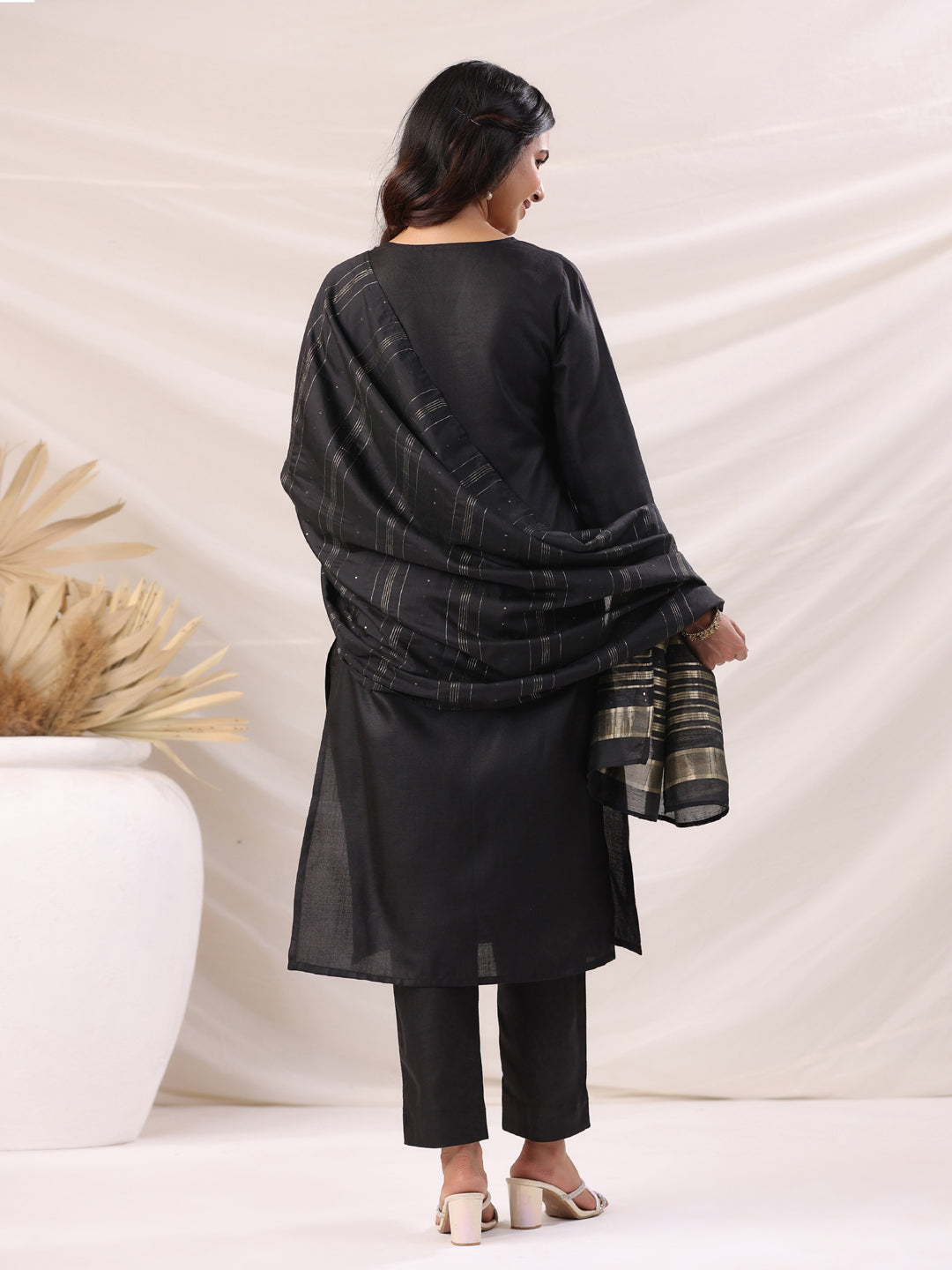 Black Cotton Blend Straight Solid 3-Piece Kurta Set