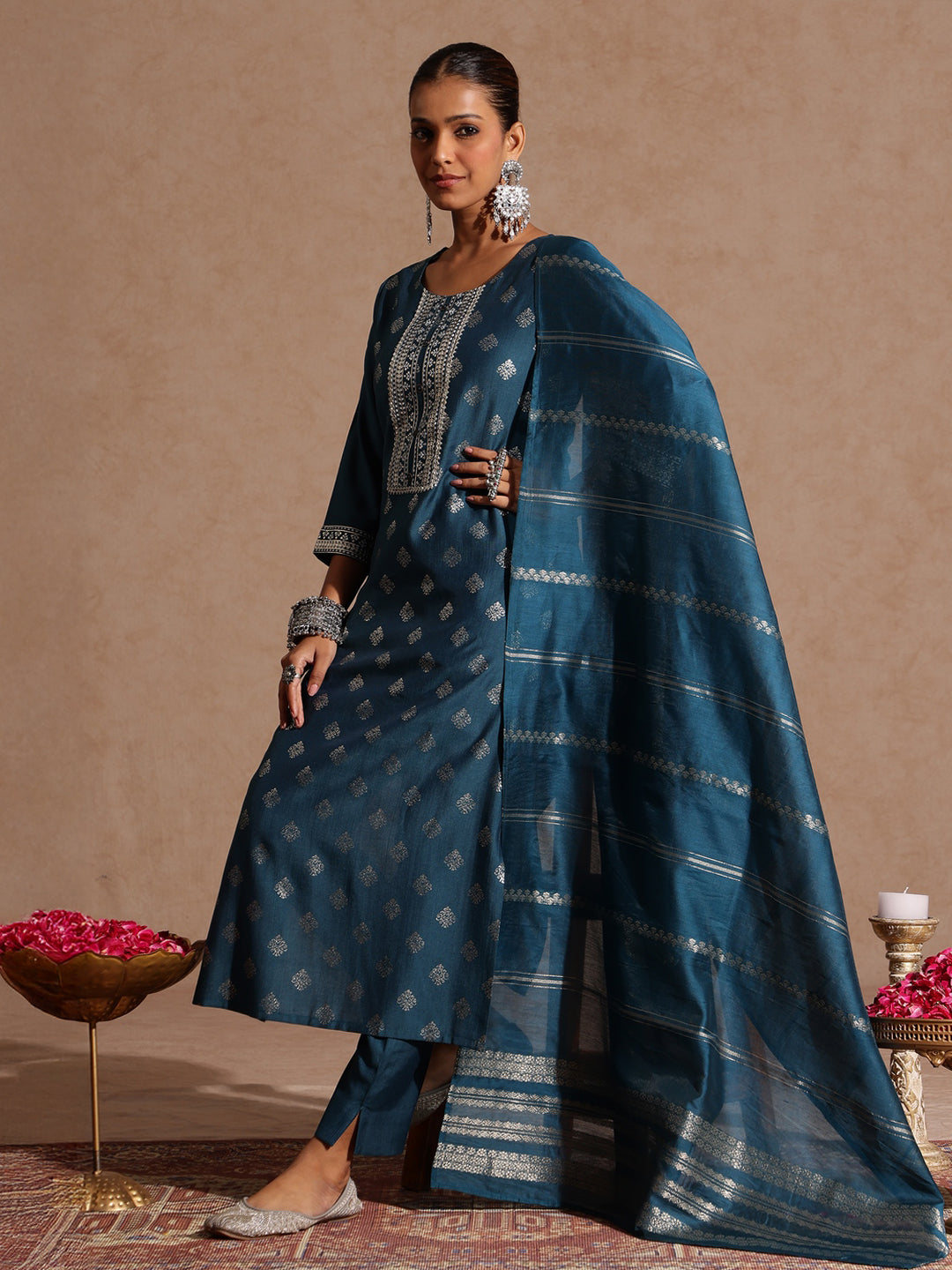 Teal Silk Blend Embellished 3-Piece Kurta Set