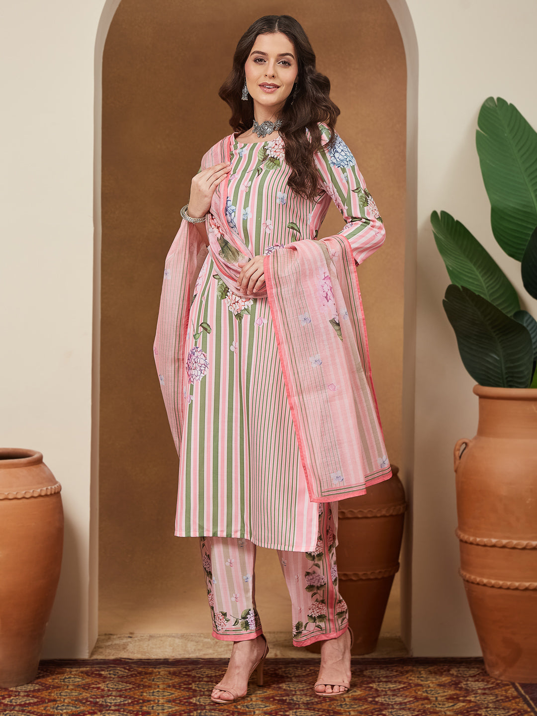 Baby-Pink-Cotton-Blend-Straight-Floral-Printed-3-Piece-Anarkali-Set
