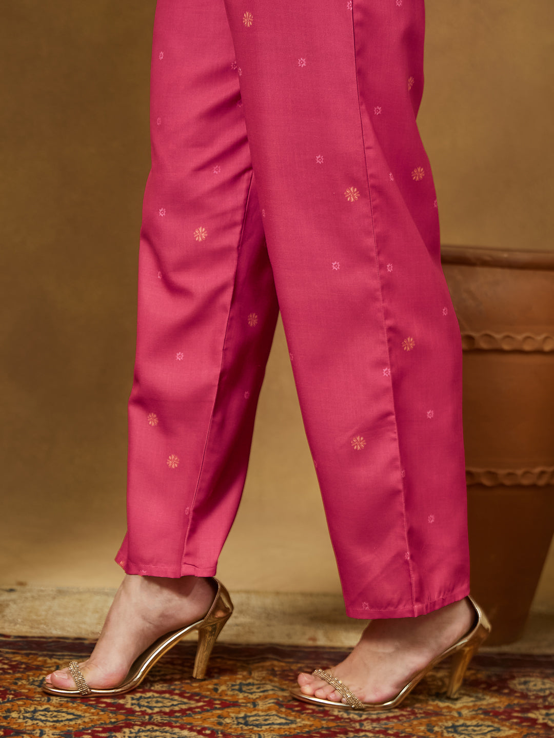 Black-Cotton-Blend-Floral-Printed-3-Piece-Anarkali-Set