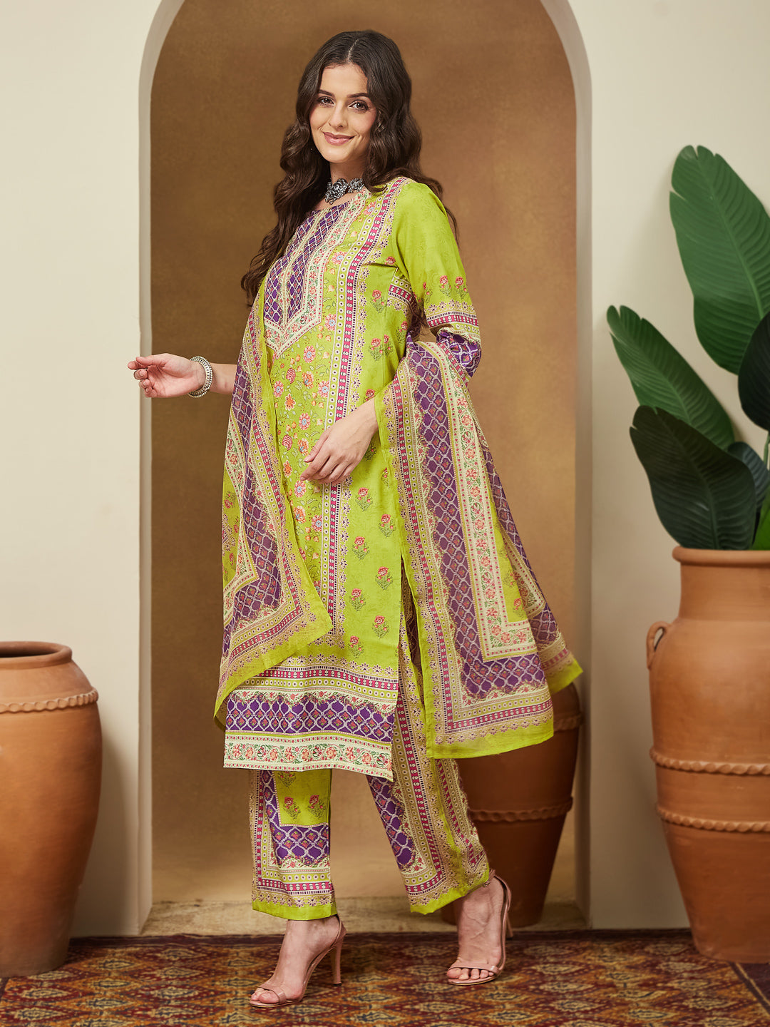 Green-Cotton-Blend-Straight-Floral-Printed-3-Piece-Anarkali-Set
