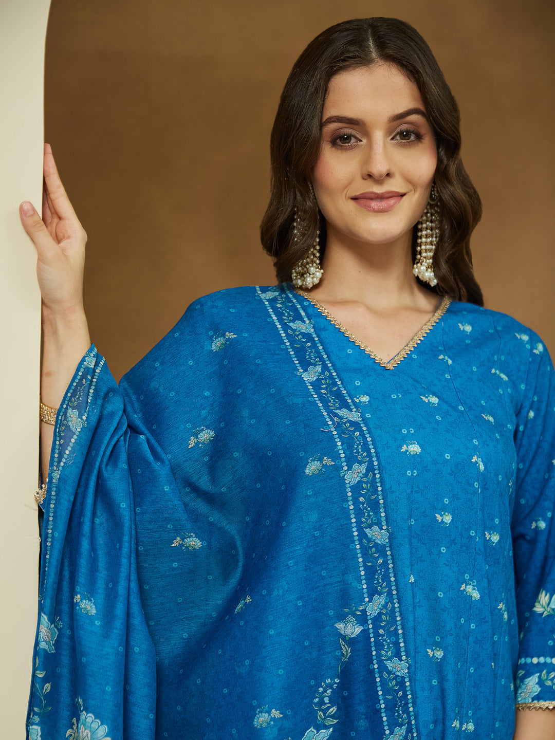 Blue-Cotton-Blend-Floral-Printed-3-Piece-Anarkali-Set