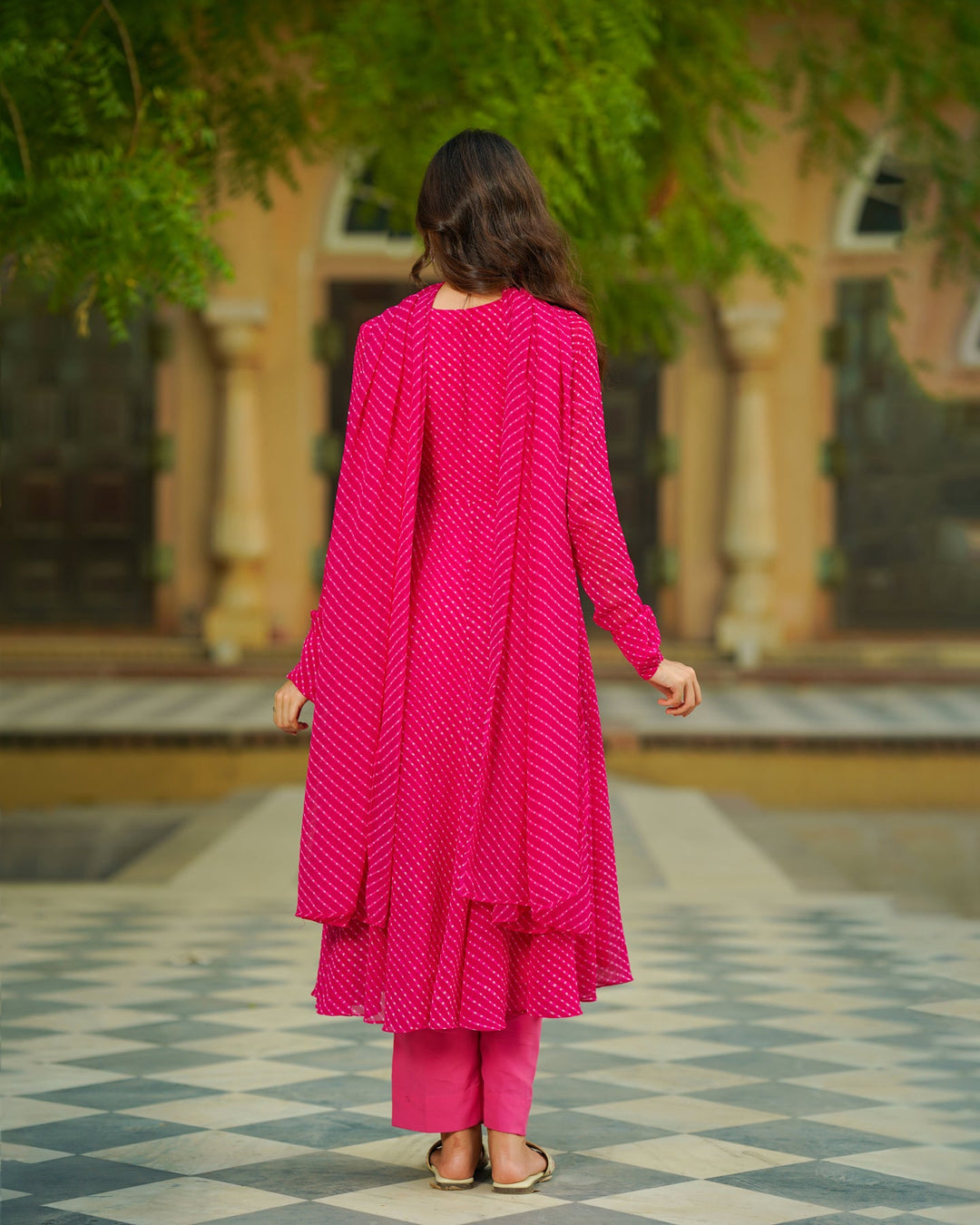 Royal-Pink-Georgette-Embroidered-Kalidaar-3-Piece-Kurta-Set