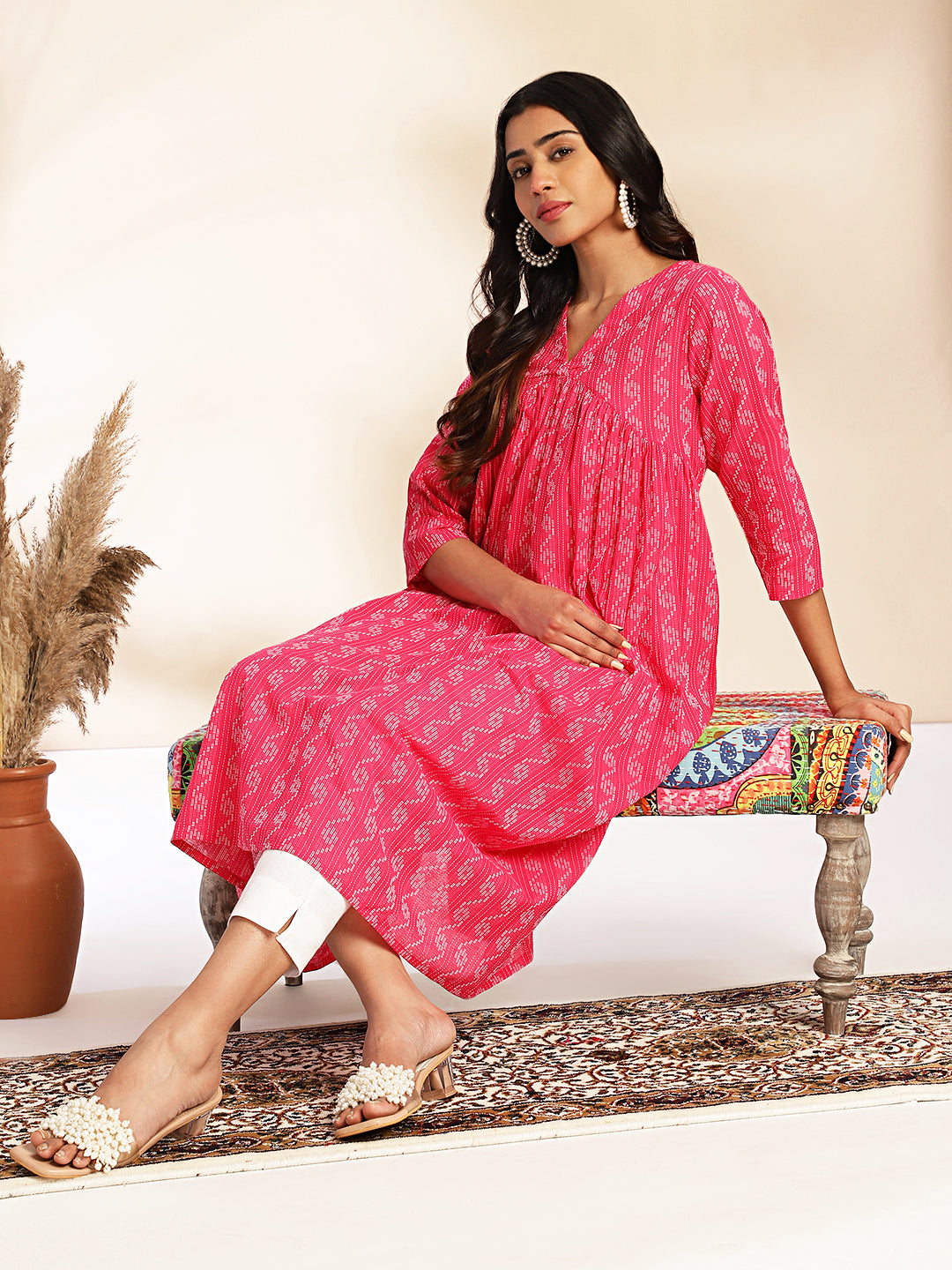 ZERESOUQ-Pink-Cotton-Woven-Design-V-Neck-Kurta