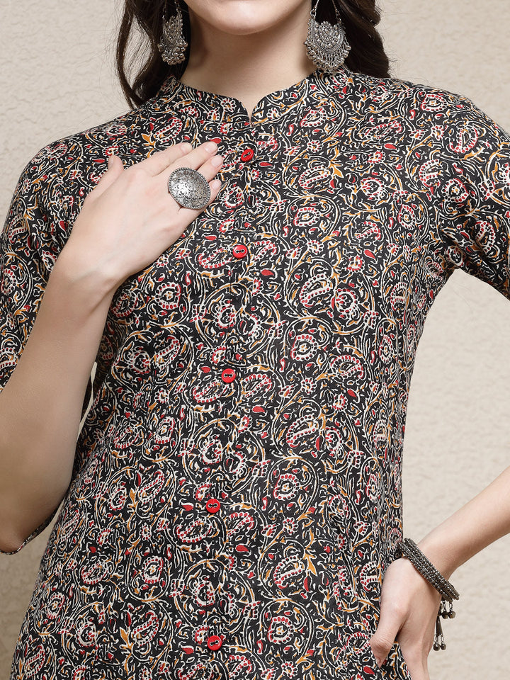 Black-Cotton-Floral-Printed-A-Line-Kurta-Only