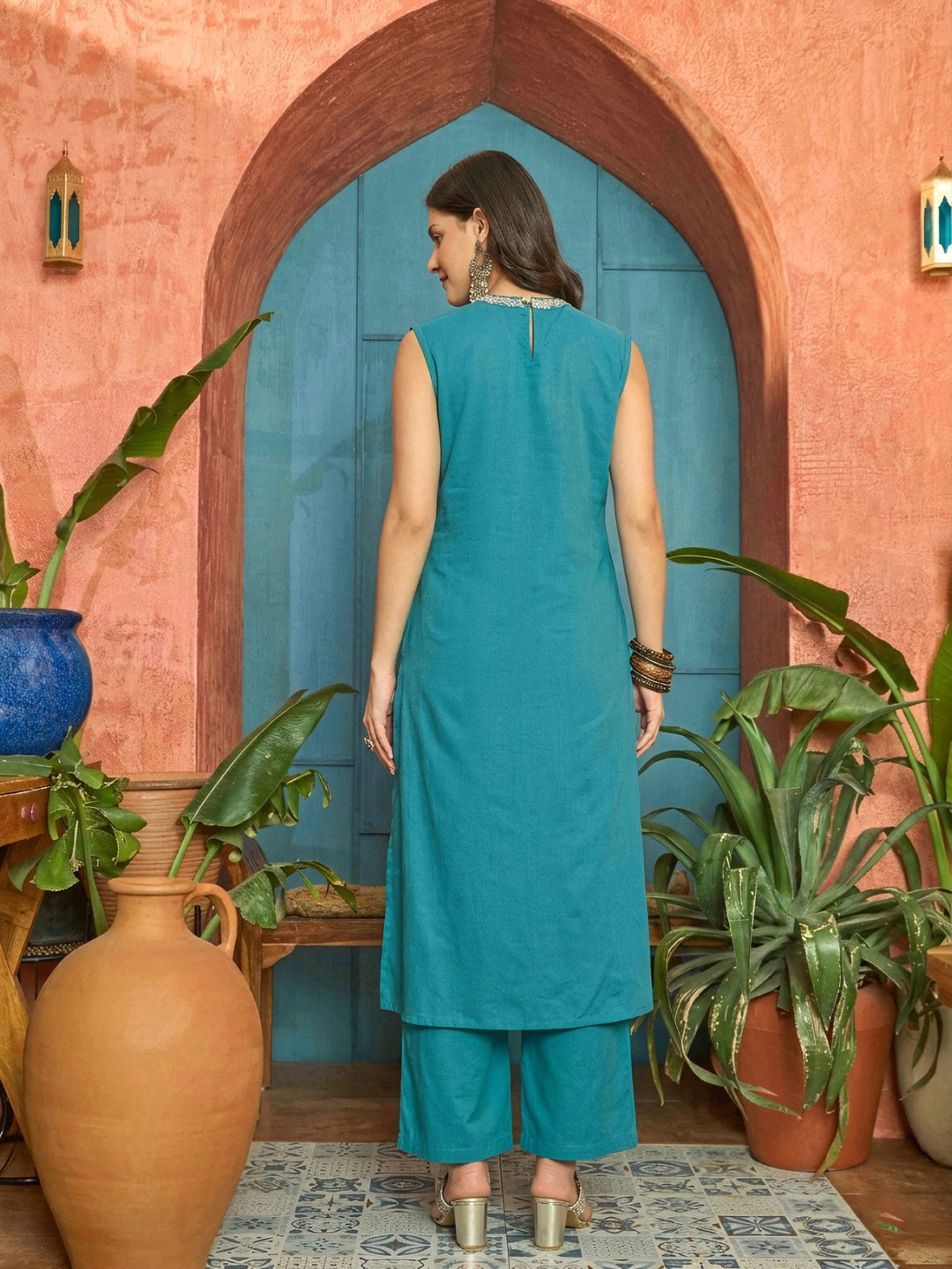 Blue Solid & Embroidered Cotton Straight Kurta Pant Set