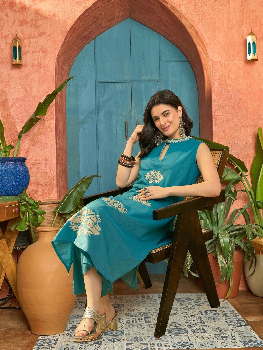 Blue Solid & Embroidered Cotton Straight Kurta Pant Set