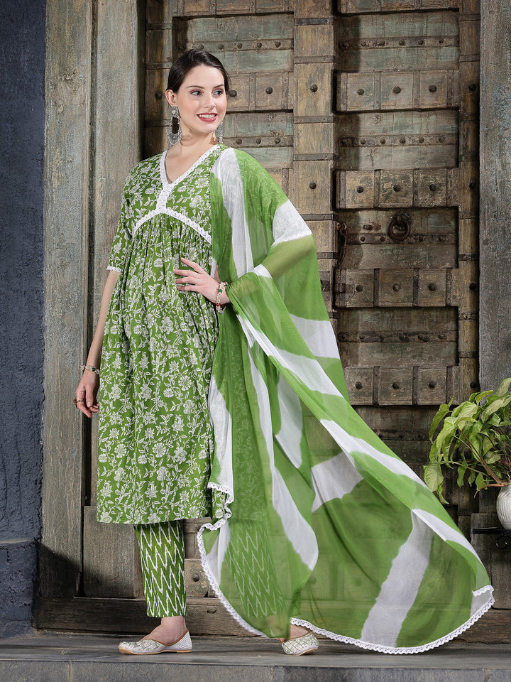 Green-Cotton-Printed-Naira-Cut-3-Piece-Kurta-Set