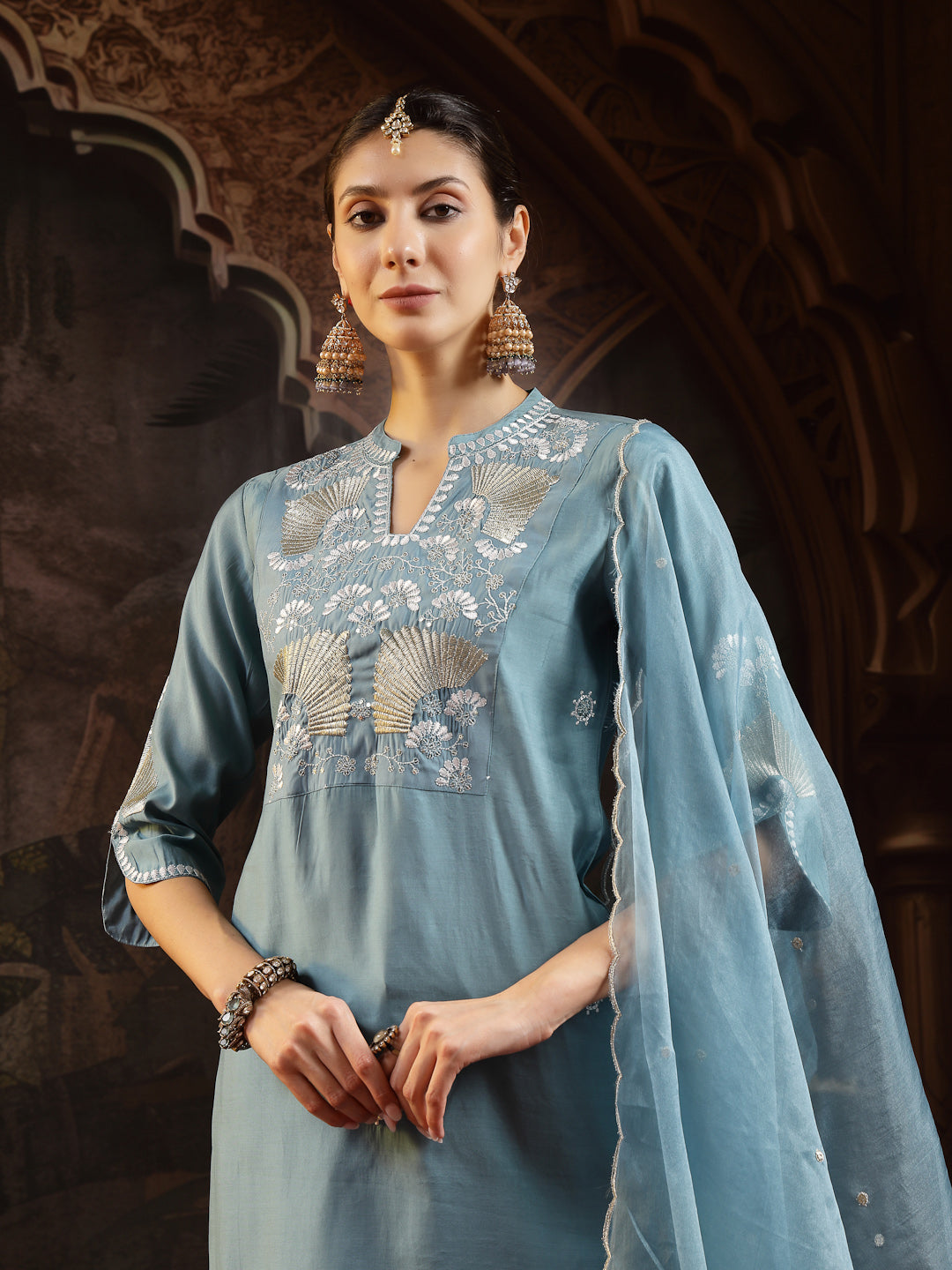 Aqua Solid & Embroidered Silk Blend Straight Kurta Pant Dupatta Set