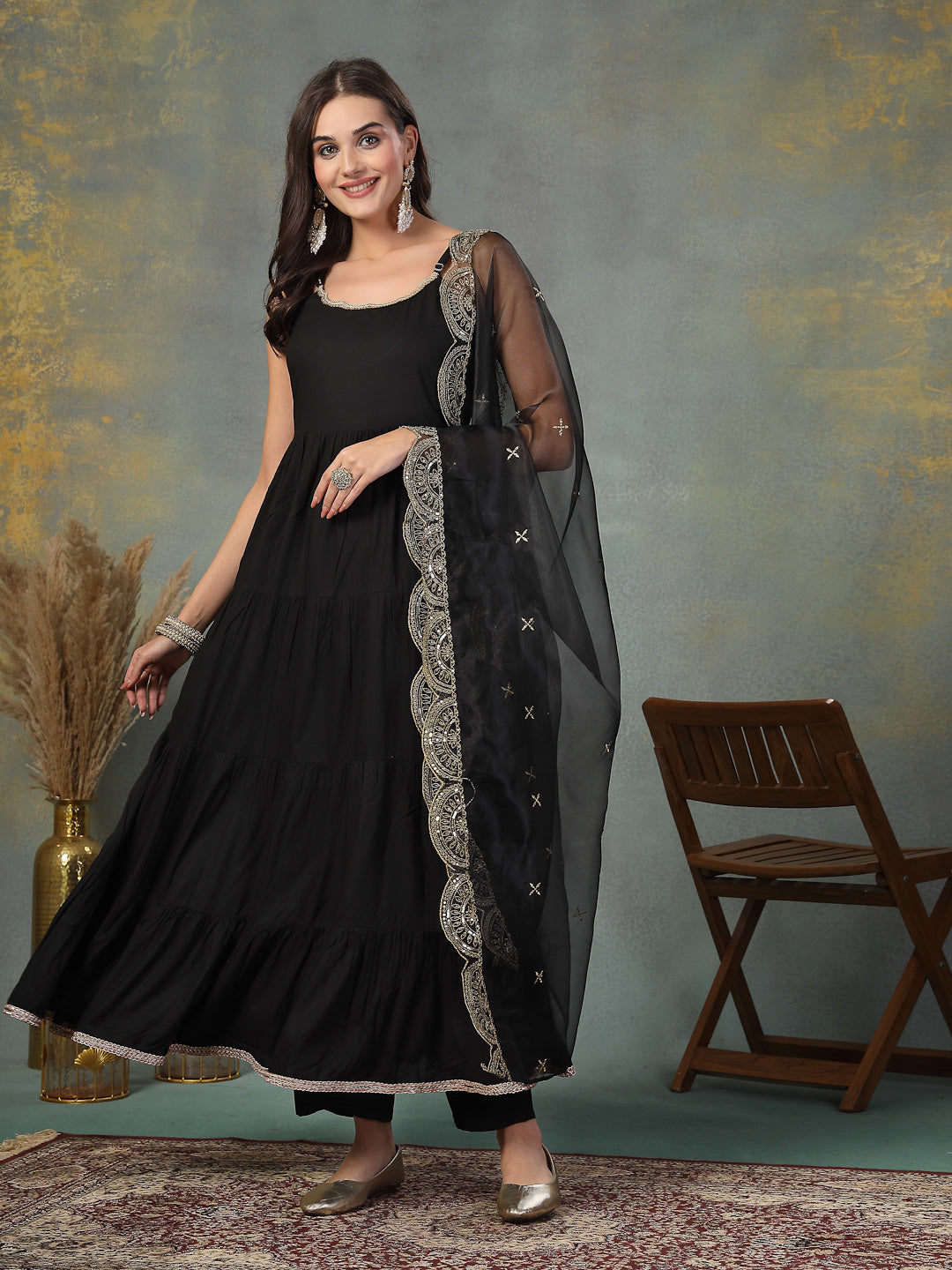 Black-Rayon-Solid-Tiered-3-Piece-Kurta-Set