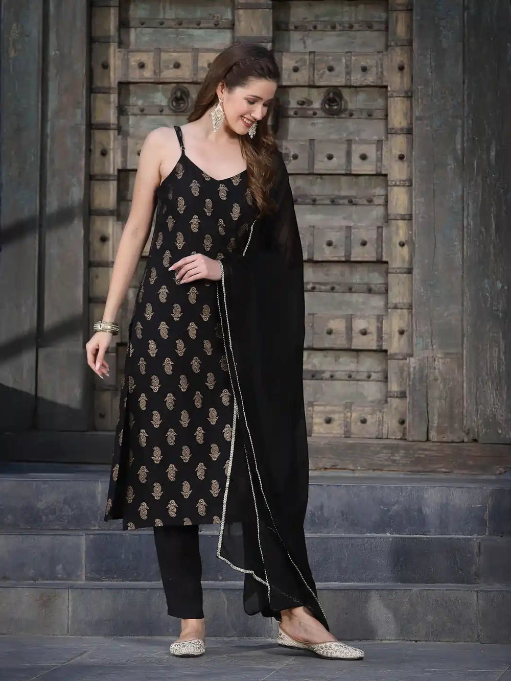 Black-Rayon-Paisley-3-Piece-Kurta-Set