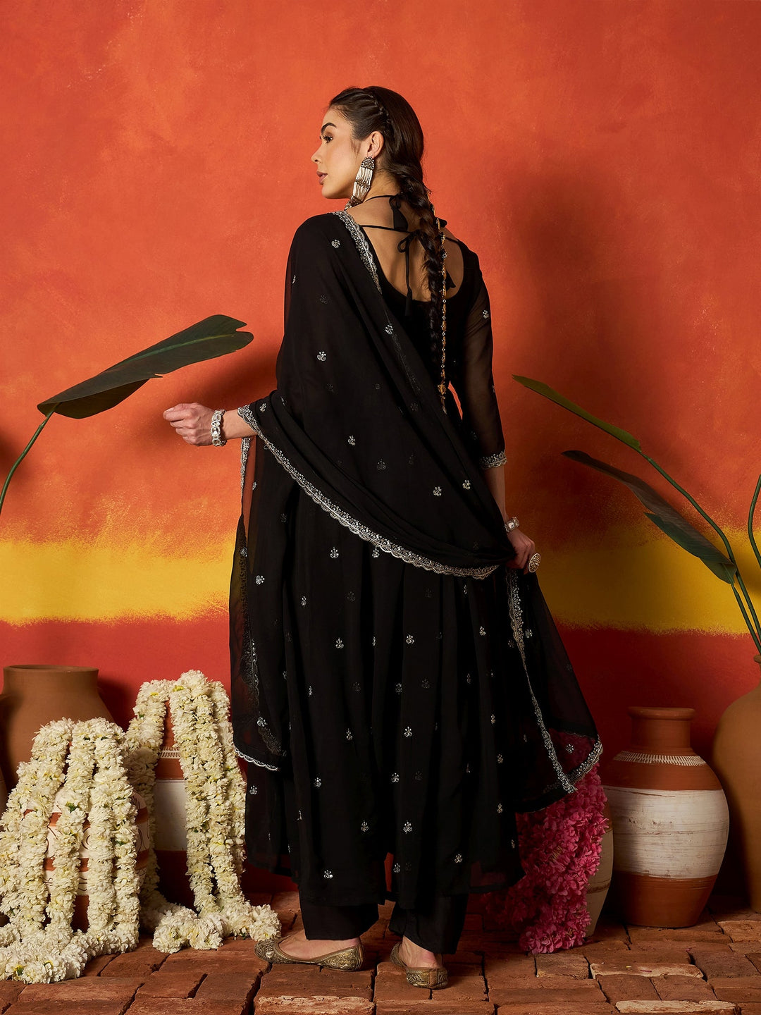 Black Solid & Embroidered Georgette Anarkali Kurta Pant With Dupatta