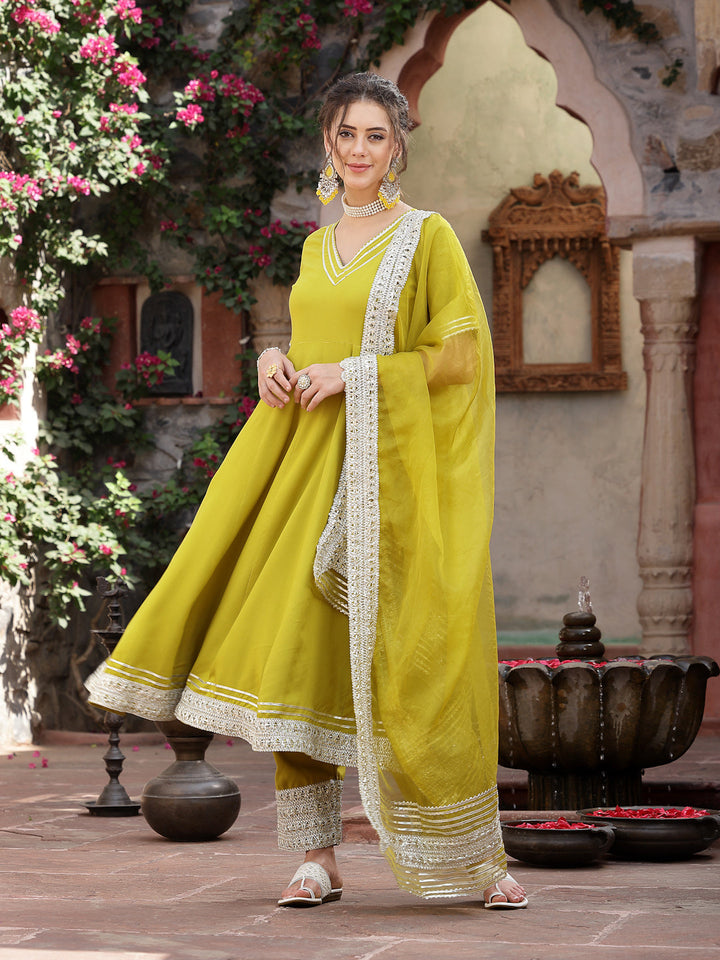 Yellow-Rayon-Solid-3-Piece-Anarkali-Set