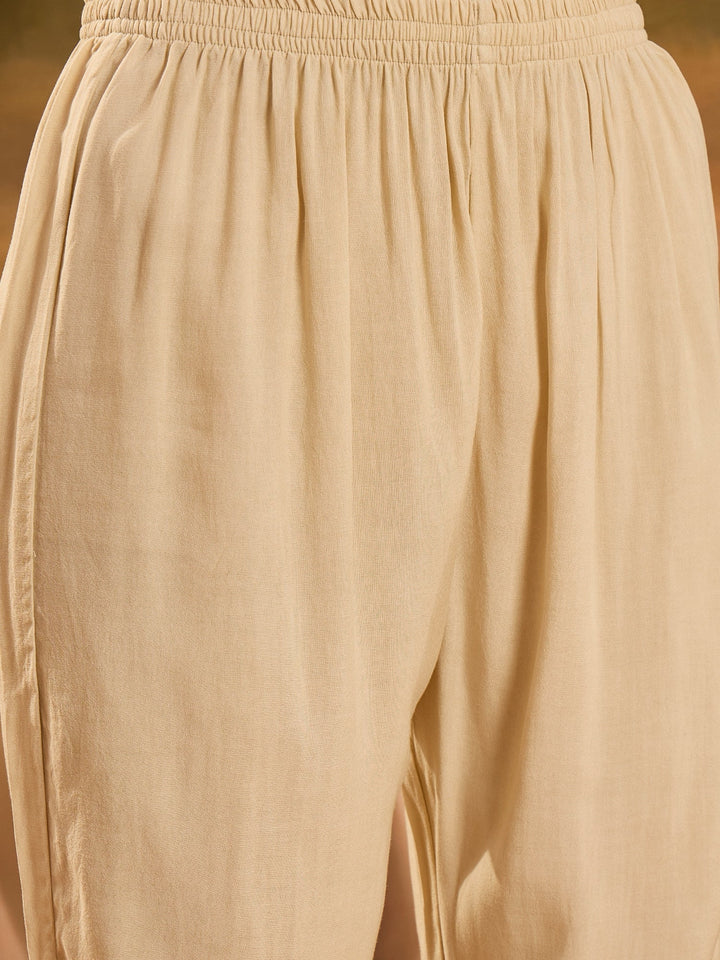 Off White Printed & Embroidered Soft Organza Straight Kurta Pant Dupatta Set