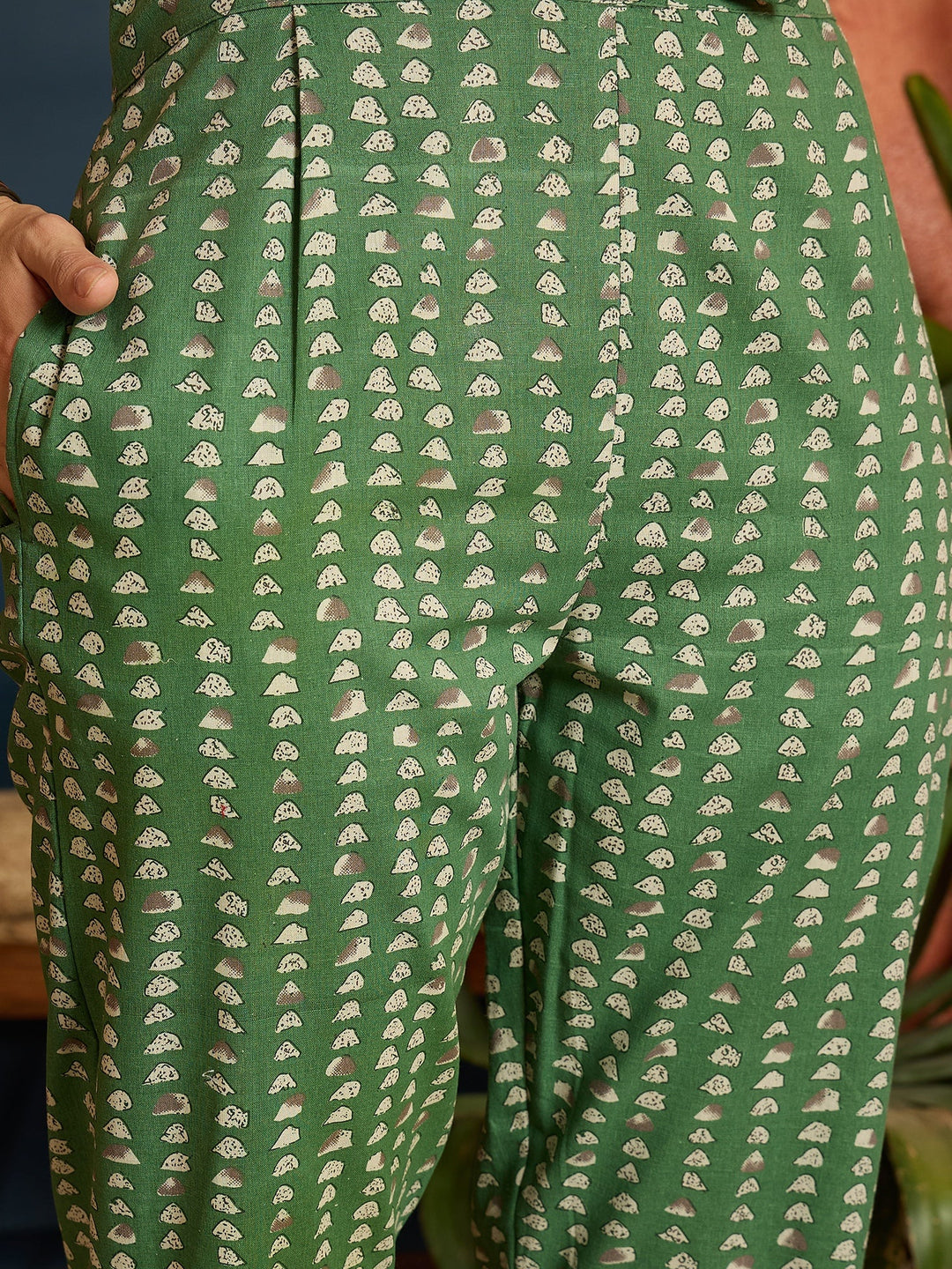 Green Floral Printed Cotton A-Line Kurta Pant Dupatta Set