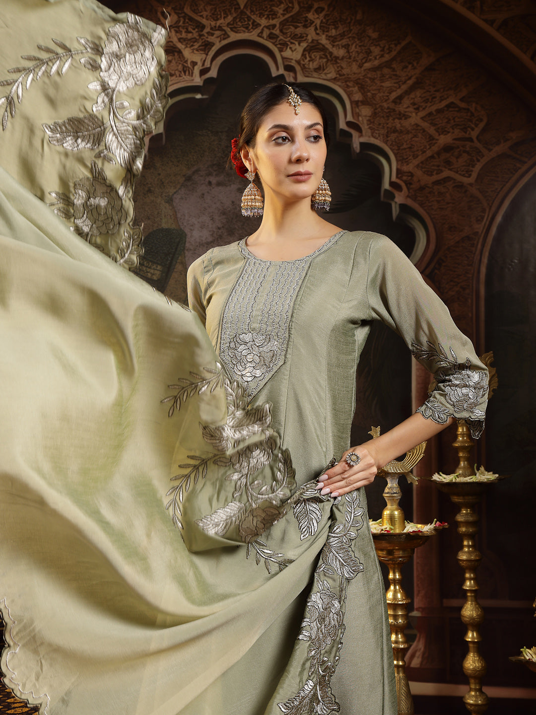 Green Solid & Embroidered Silk Blend Flared Kurta Pant Dupatta Set