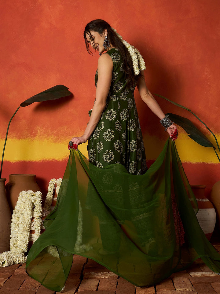 Green Ethnic Motif Printed Rayon Anarkali Kurta Pant Dupatta Set