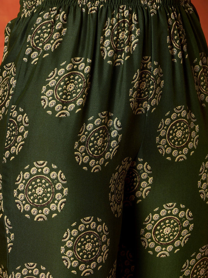 Green Ethnic Motif Printed Rayon Anarkali Kurta Pant Dupatta Set
