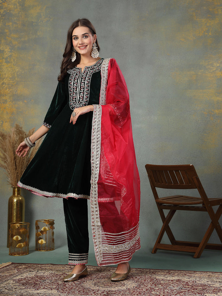 Green-Velvet-Solid-&-Embroidered-Flared-3-Piece-Kurta-Set