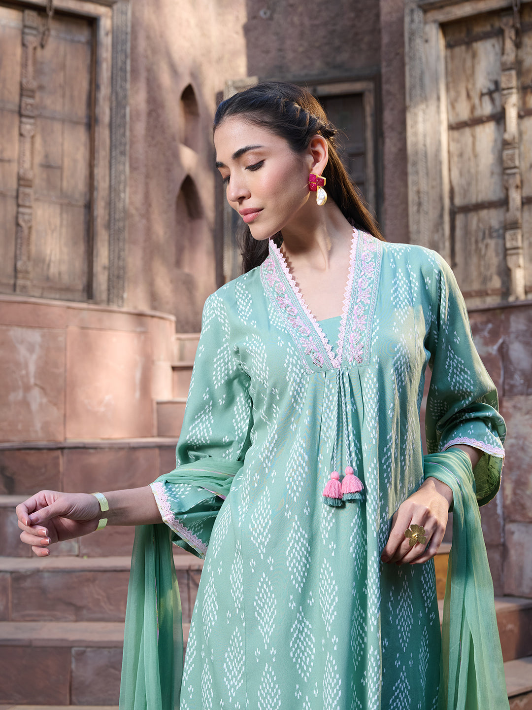 Green-Rayon-Printed-A-Line-3-Piece-Kurta-Set
