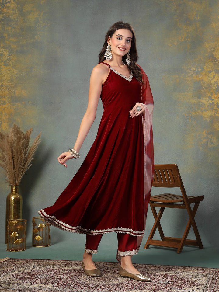 Maroon-Velvet-Solid-&-Embroidered-3-Piece-Anarkali-Set