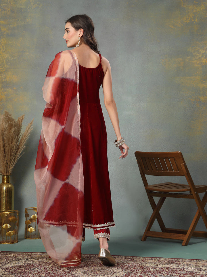 Maroon-Velvet-Solid-&-Embroidered-3-Piece-Anarkali-Set