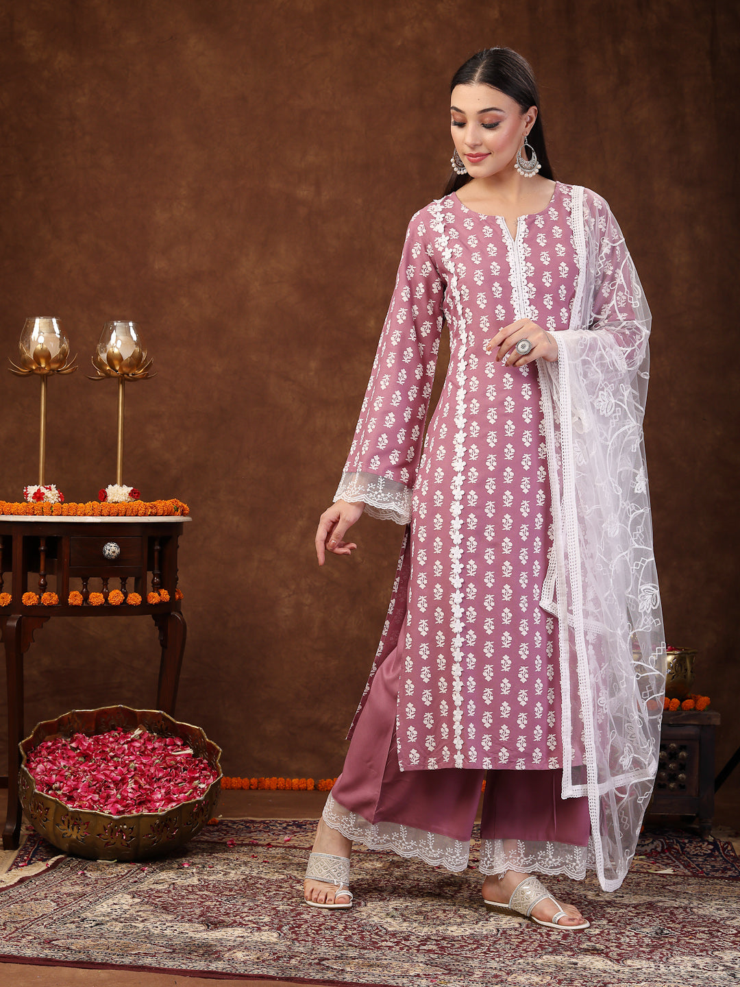 Mauve-Rayon-Floral-Printed-Straight-3-Piece-Kurta-Set