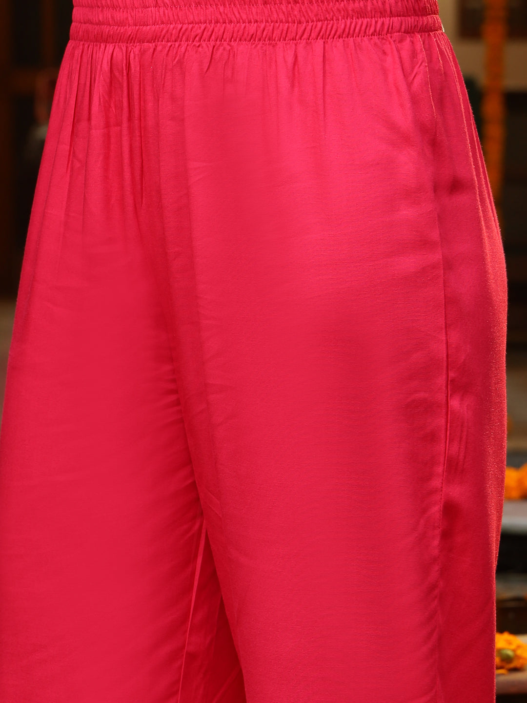 Pink-Rayon-Floral-Printed-Straight-3-Piece-Kurta-Set