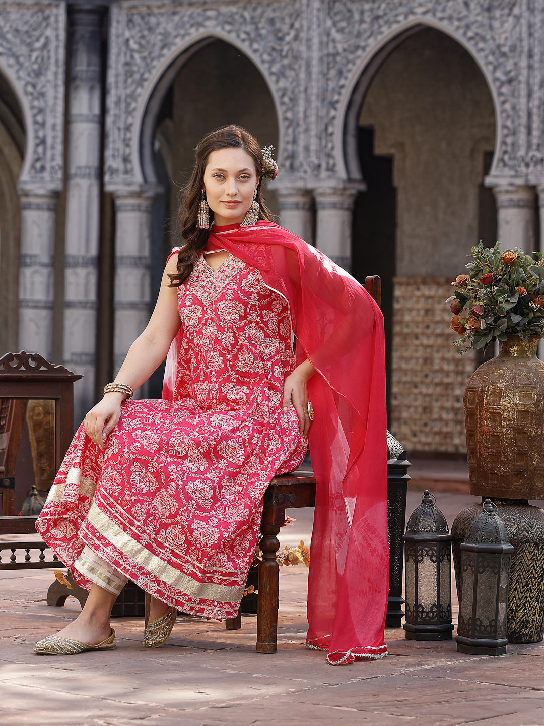 Pink-Cotton-Printed-&-Embroidered-3-Piece-Kurta-Set