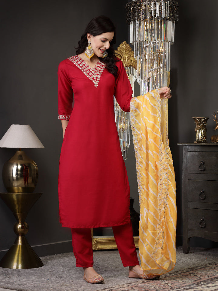 Pink-Lehariya-Silk-Embroidered-Straight-3-Piece-Kurta-Set