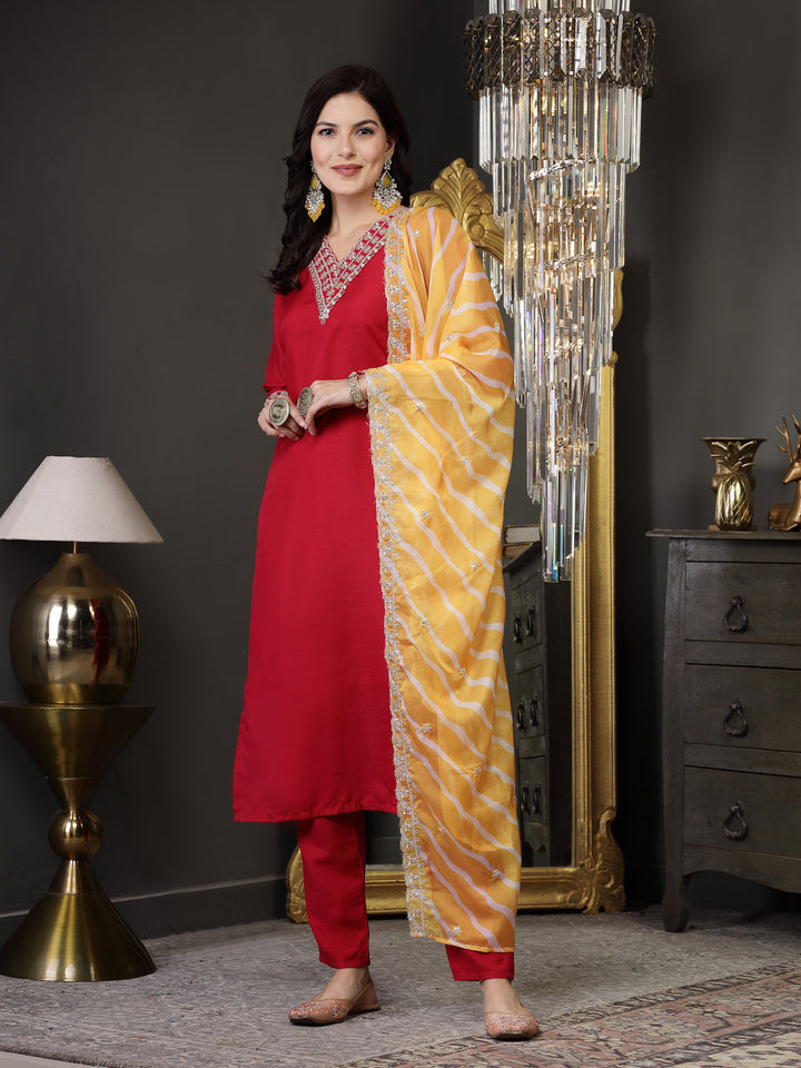 Pink-Lehariya-Silk-Embroidered-Straight-3-Piece-Kurta-Set