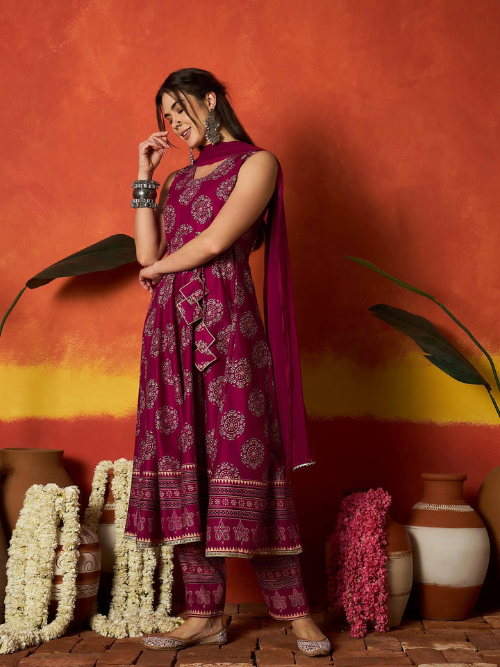 Pink Ethnic Motif Printed Rayon Anarkali Kurta Pant Dupatta Set