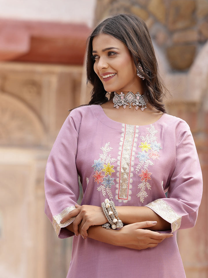 Purple-Silk-Embroidered-Straight-3-Piece-Kurta-Set