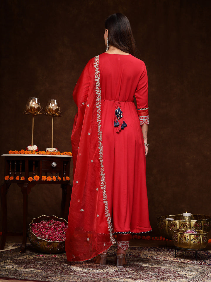 Red-Rayon-Solid-&-Embroidered-3-Piece-Kurta-Set