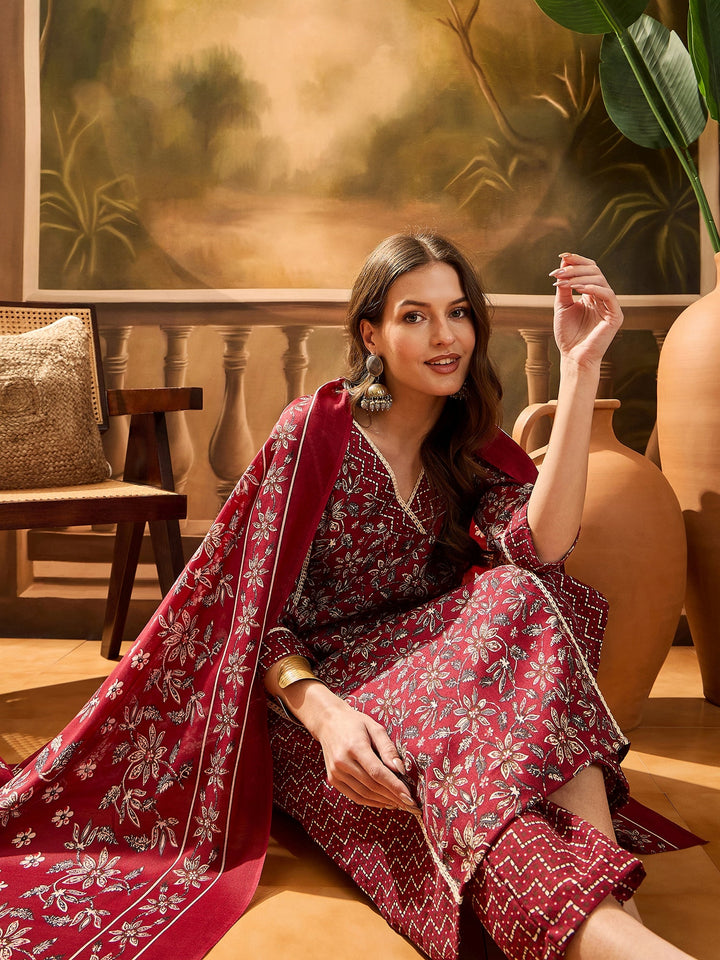 Red Ethnic Printed Cotton Straight Kurta Pant Dupatta Set