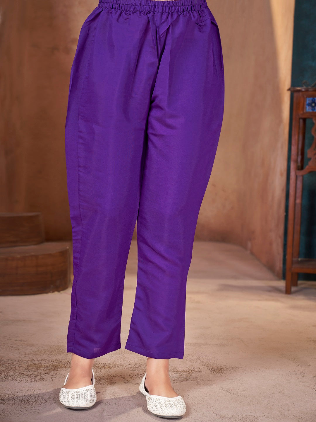 Violet-Silk-Solid-&-Embroidered-Straight-3-Piece-Kurta-Set