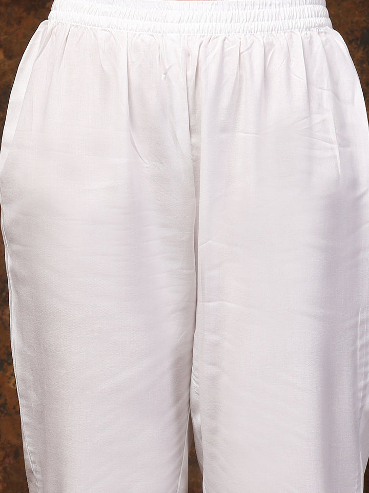 White-Crepe-Embroidered-Italian-Crush-3-Piece-Kurta-Set