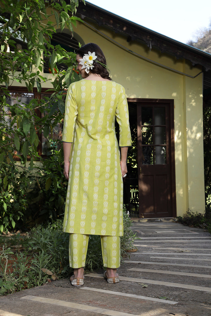 Lime-Green-Cotton-Woven-Design-2-Piece-Kurta-Set